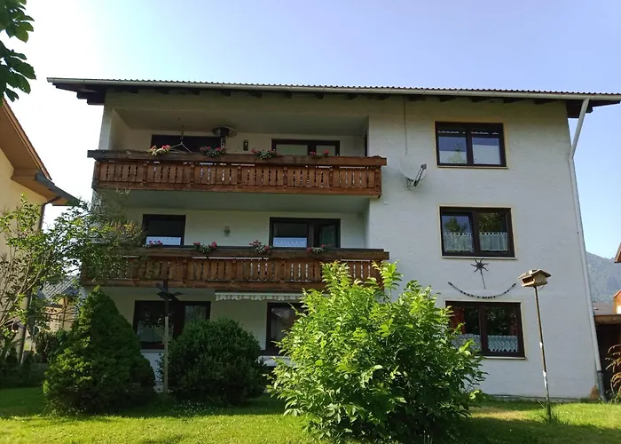 Gaestehaus Lenz *